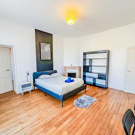 2 Maisons Pouvant Accueillir 22 Personnes